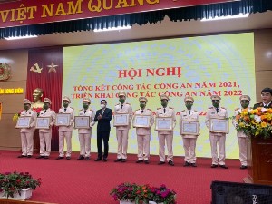 Kỷ cương, trách nhiệm, hiệu quả, xứng đáng danh hiệu Anh hùng Lực lượng vũ trang nhân dân